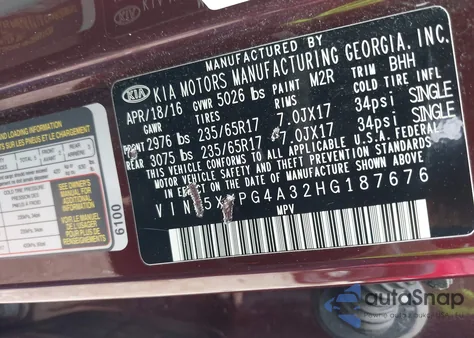 2017 Kia Sorento 2.4L Lx z USA, uszkodzony, nr VIN 5XYPG4A32HG187676